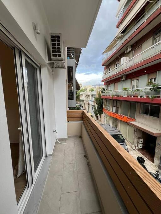 Cozy New Apartment Nearby Metro Athen Exterior foto